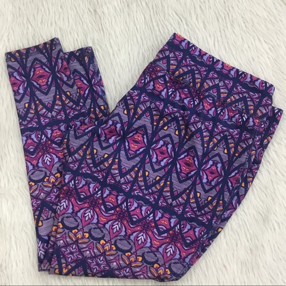 Mossimo Supply Co. Pants - Mossimo geometric purple fitness yoga leggings
